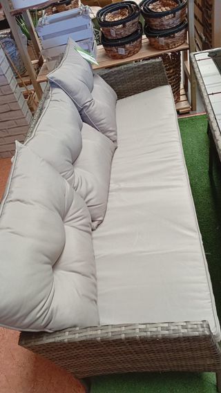 Conjunto jardín mimbre gris - 6 piezas