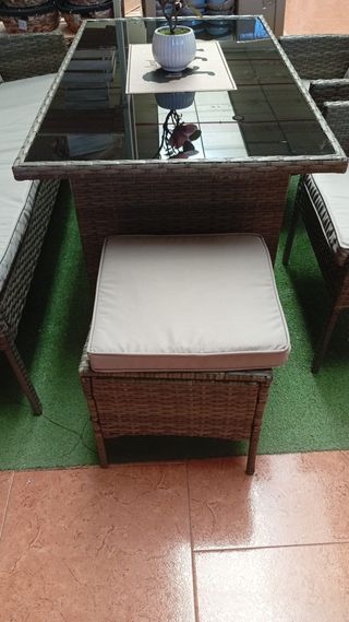Conjunto jardín mimbre gris - 6 piezas