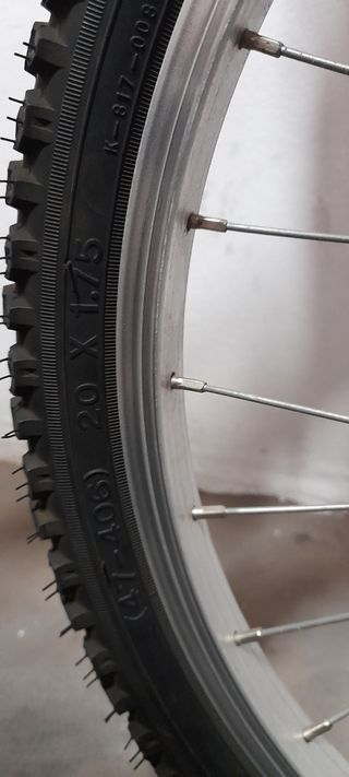 Bicicleta Orbea B&G 20" rosa. Roundtech Tubing.