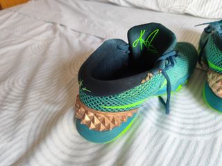 Nike Kyrie Irving 1 "Australia"
