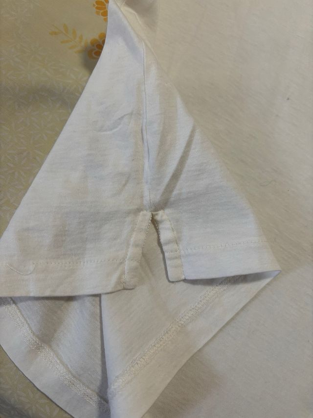 Blusa blanca sin mangas