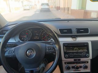 Volkswagen Passat 2013
