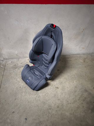 Sillita coche Chicco 2-3 años