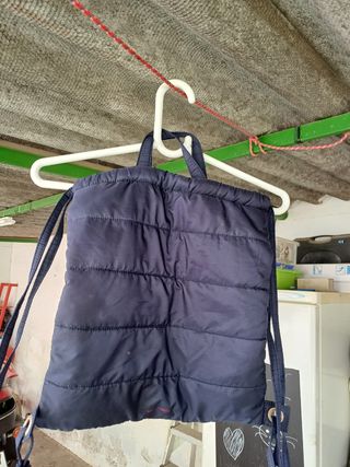 Mochila acolchada azul