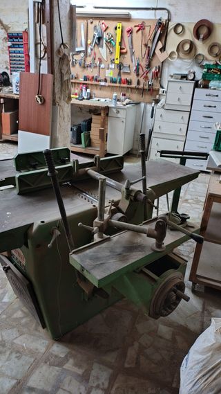 Ecuadradora y Maquina Combinada de madera