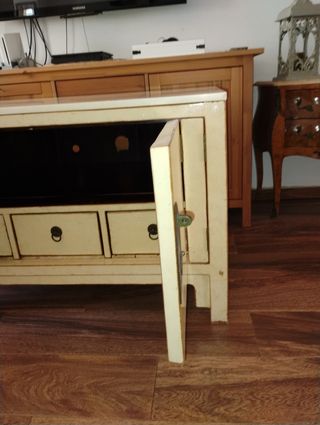 Mueble TV madera maciza estilo oriental 









