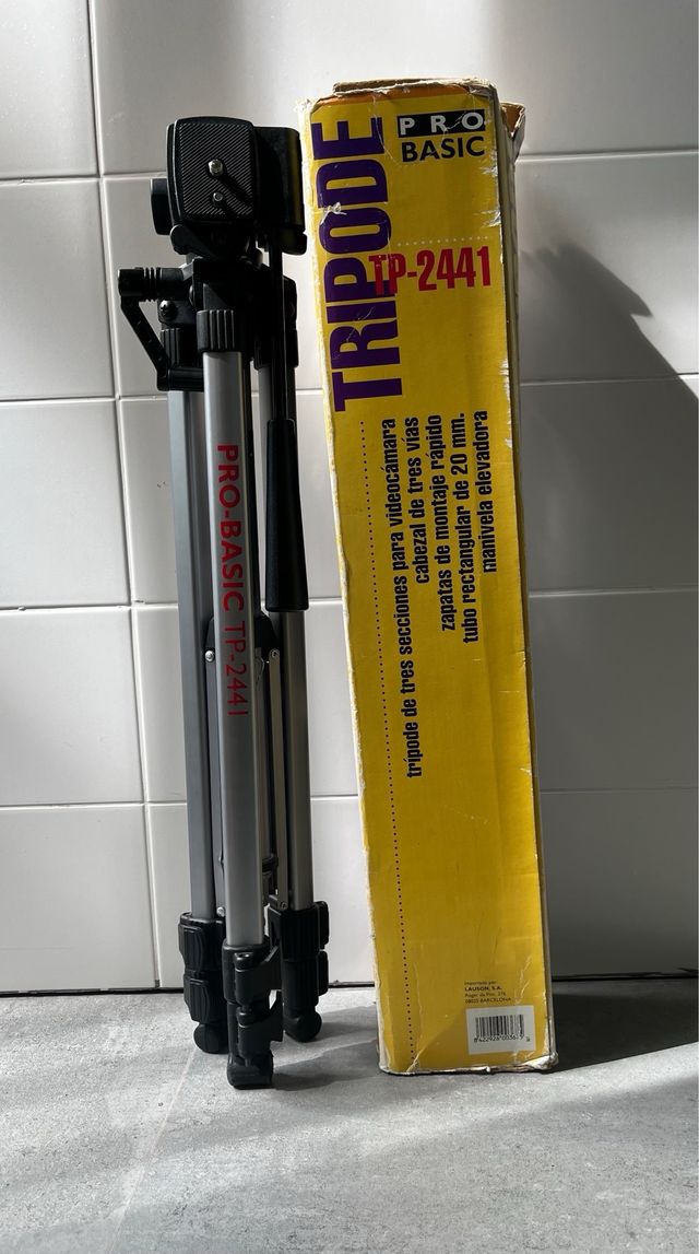 Trípode Pro Basic TP-2441