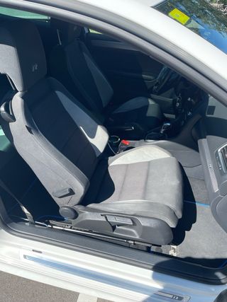 Volkswagen Golf R 2011