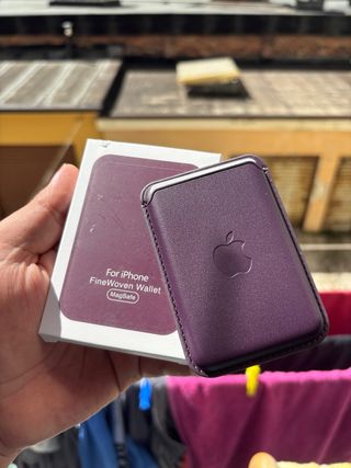Portafoglio Apple MagSafe - vino