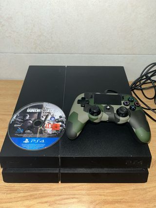PS4 + mando camuflaje + Rainbow Six