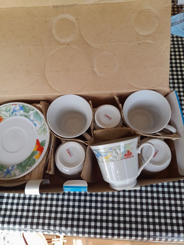 Juego café porcelana multicolor