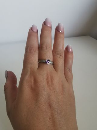 Anillo con Amatista natural. 