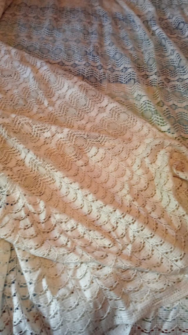 Cortinas encaje beige/blanco