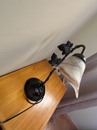 Conjunto provenzal: 2 mesillas + espejo + estante