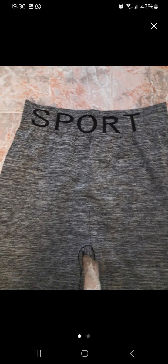 Leggins deportivos grises