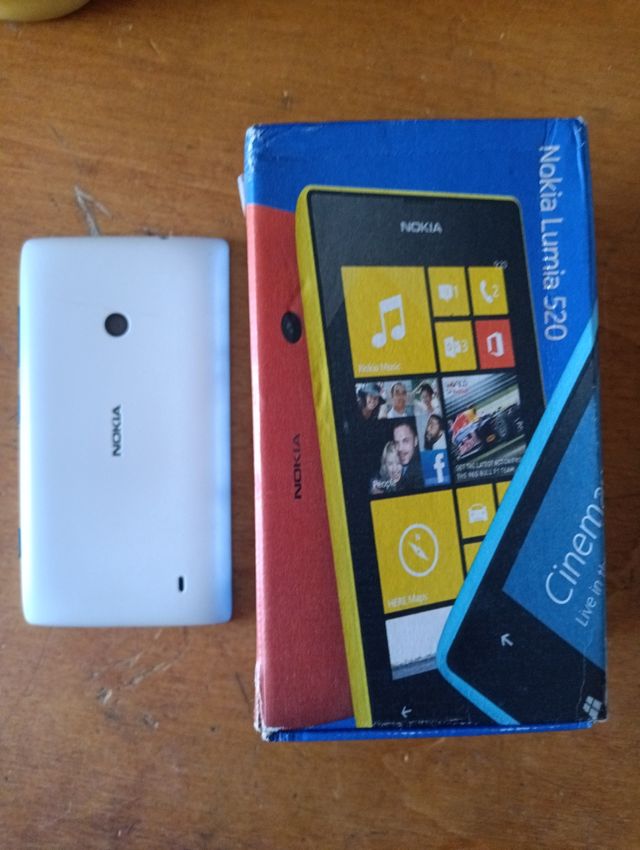 Nokia Lumia 520 - Smartphone