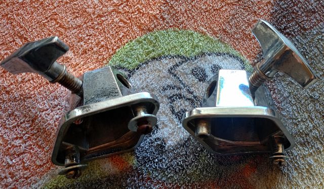 Soportes patas goliat o base (2 uds.)