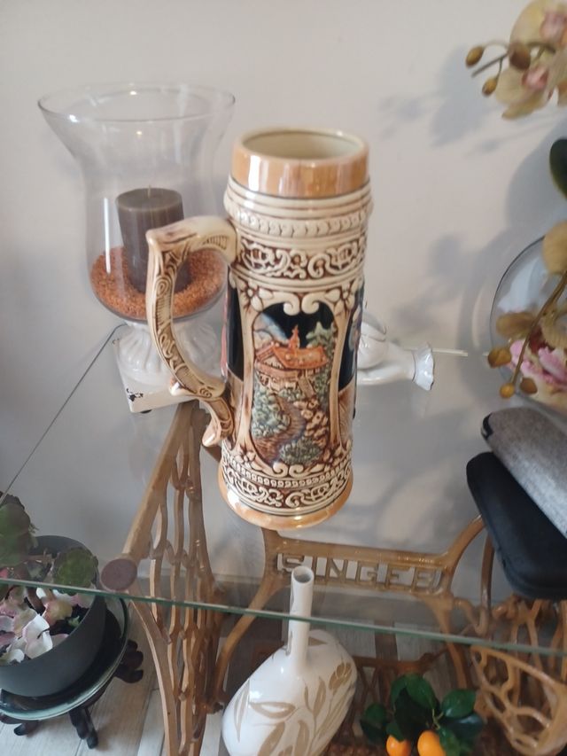 Jarra cerveza alemana antigua