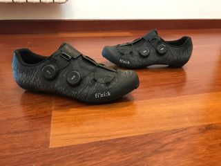 Zapatillas FIZIK R1 INFINITO VENTO KNIT CARBON T41