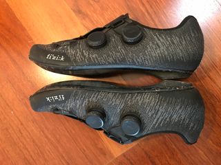 Zapatillas FIZIK R1 INFINITO VENTO KNIT CARBON T41