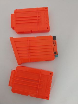 Lote 4 pistolas Nerf X-Shot 2 chalecos y puntos 