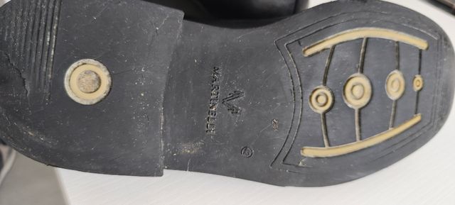 Zapatos Martinelli negros - clásicos