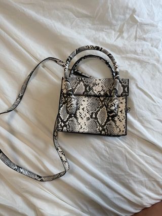 Bolsos Buen estado Zara, Mango, H&M. 