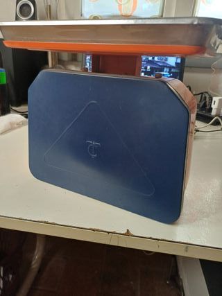 Bilancia Ciba vintage arancione