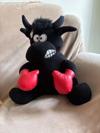 Peluche Toro Boxeador