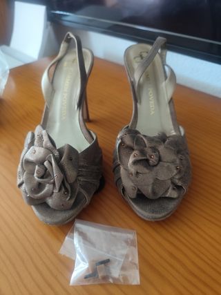 Sandalias Carmen Poveda marrón