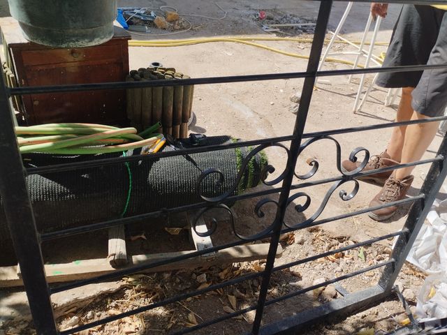 Tres rejas hierro forjado. Buen estado