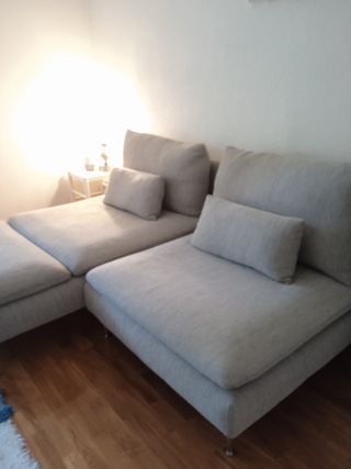 Sofá Ikea con asiento y chaise longue