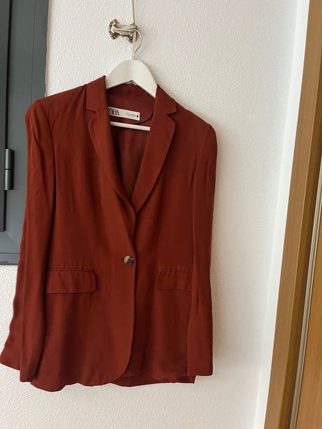 Blazer Zara marrón