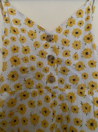 Vestido corto estampado girasoles