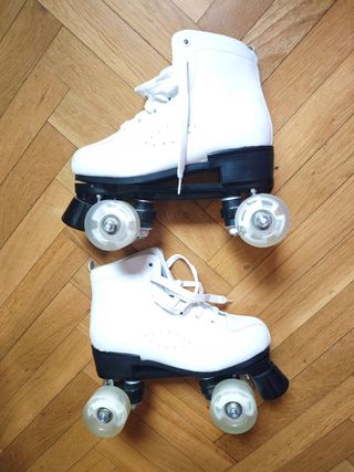 Patines blancos - Roller skates talla 39.