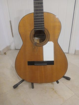 Guitarra Admira Flamenco