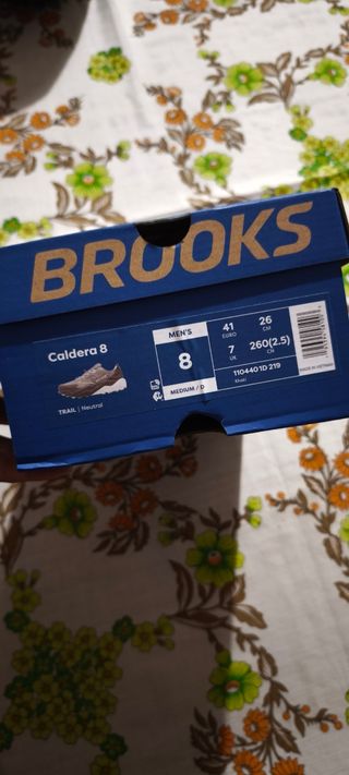 Brooks Caldera 8 - Zapatillas Trail Running Beige