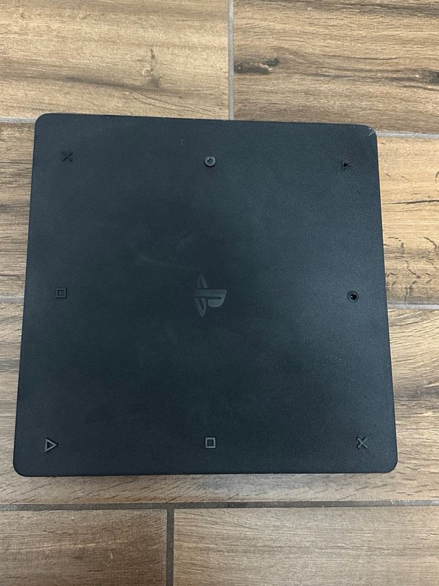 PS4 Slim 500GB - Firmware 9.03