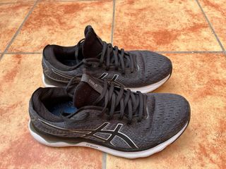 Zapatillas Asics Nimbus 23 - Talla 46