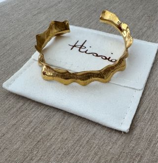 Pulsera Hissia dorada