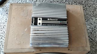 Subwoofer y amplificador Phonocar