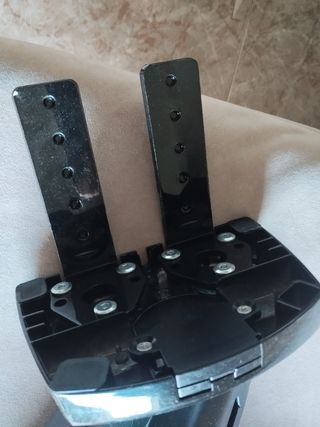 Soporte monitores articulados