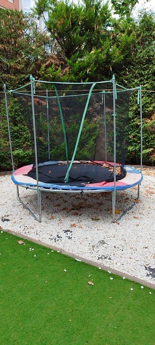 Cama elástica infantil