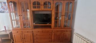 Mueble salón madera - Vitrina