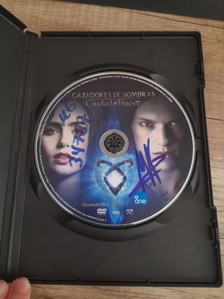 Cazadores de Sombras: Ciudad de Hueso (DVD)