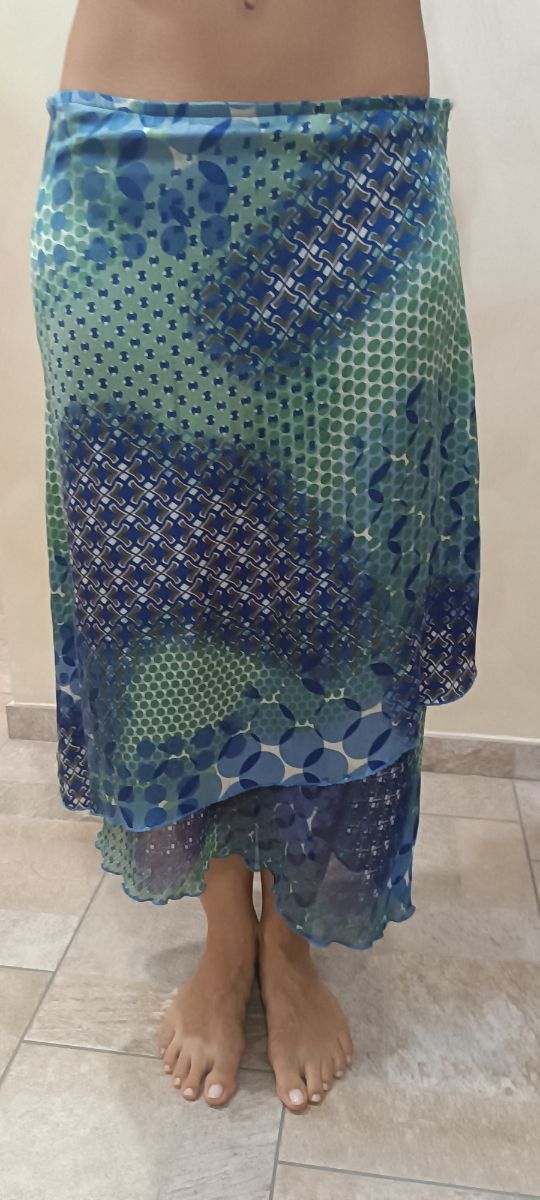 Gonna asimmetrica blu e verde