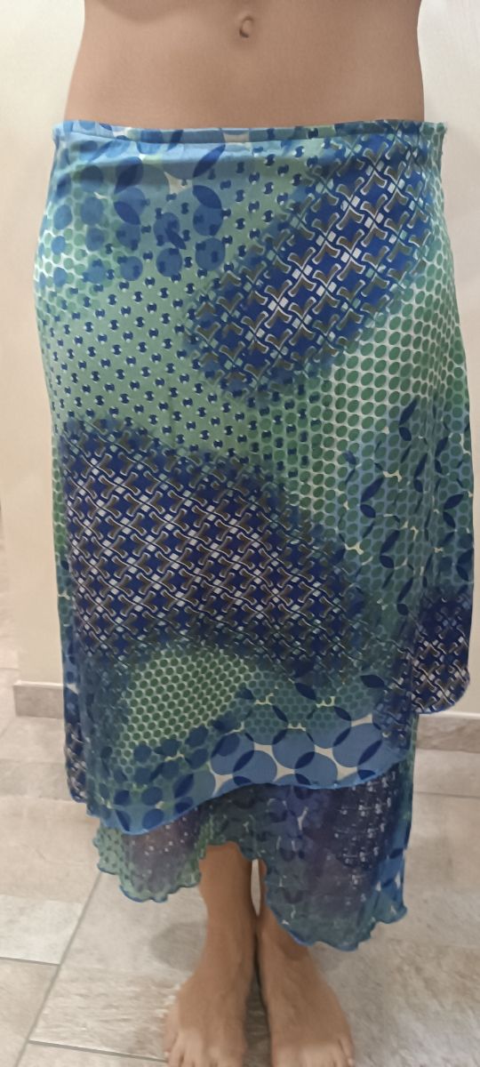 Gonna asimmetrica blu e verde