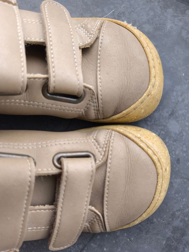 Zapato feroz Moraira beige talla 30