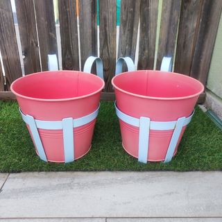 2 jardineras Ikea rosas colgantes