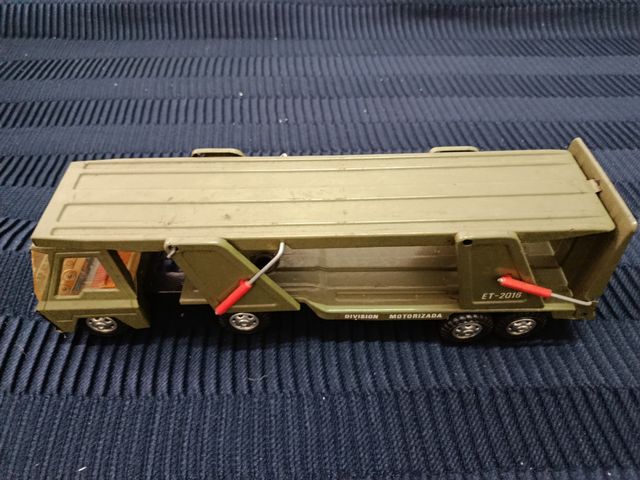 Camión  Gozan  ET - 2016    militar